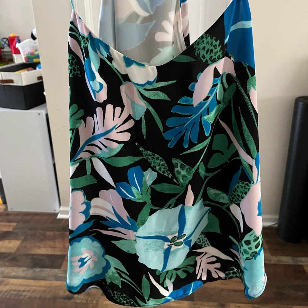 Tropical tank